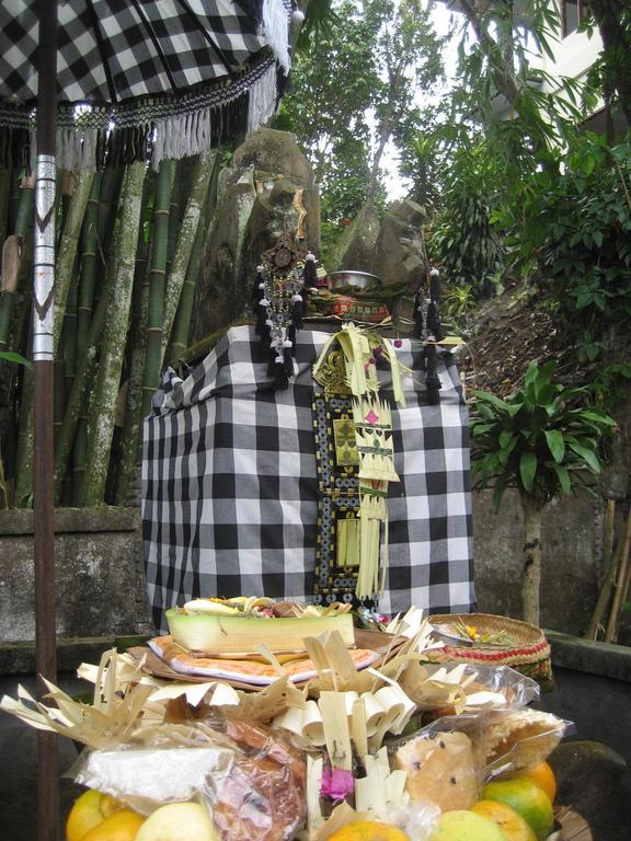 Ubud Wins Bungalow Exterior foto